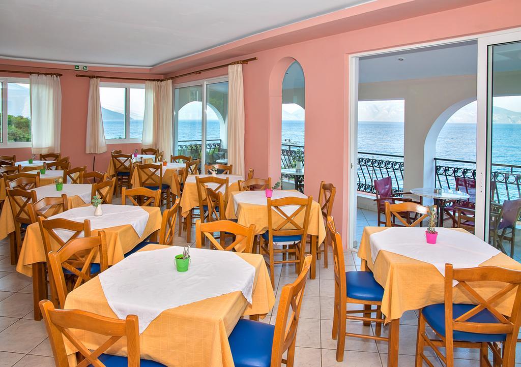 Green Bay Hotel Сами Экстерьер фото
