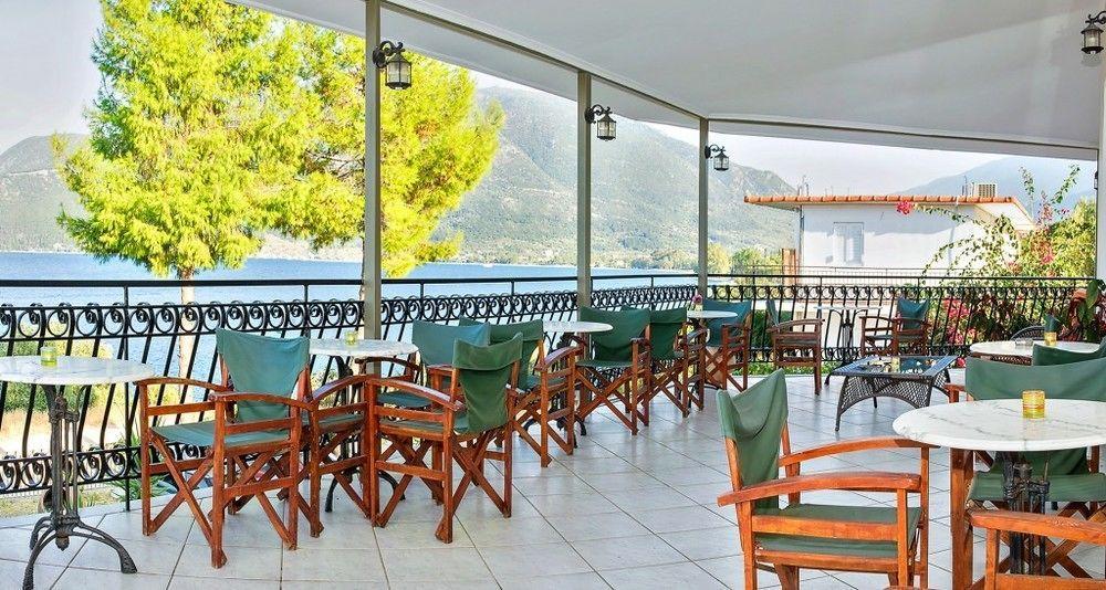 Green Bay Hotel Сами Экстерьер фото