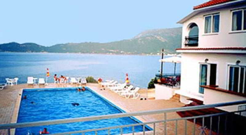Green Bay Hotel Сами Экстерьер фото
